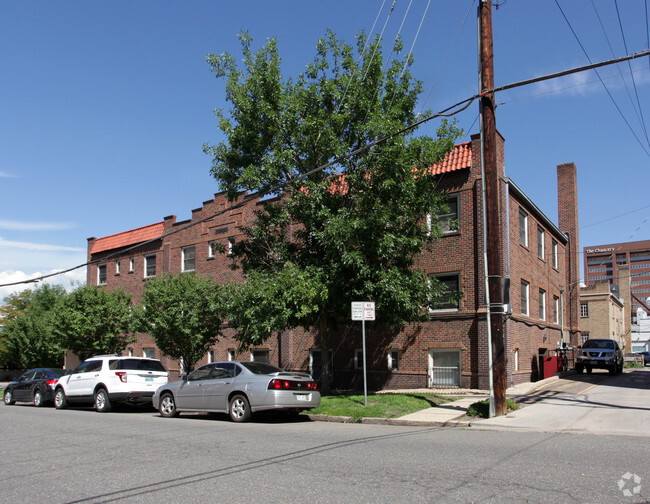 Building Photo - Lincoln Heights