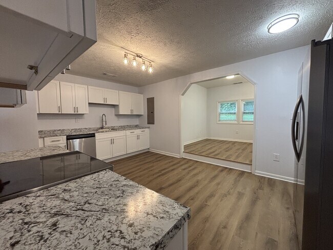 Foto del edificio - 345 Washington Dr