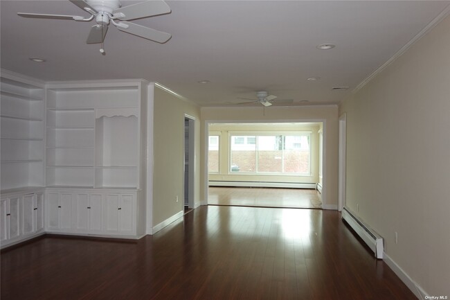 Building Photo - 41 Cayuga Ave