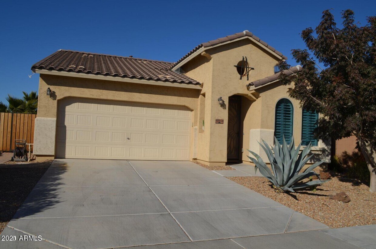 Foto principal - 40846 W Rio Grande Dr