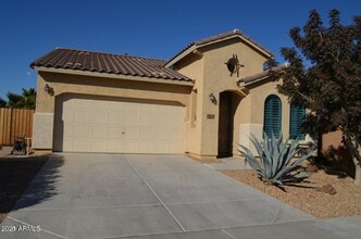 Building Photo - 40846 W Rio Grande Dr
