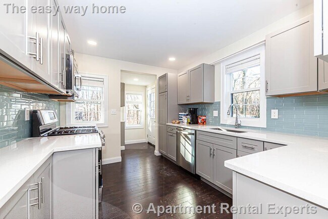 Foto del edificio - 48 Caldwell Rd