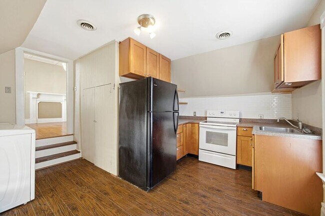 Foto del edificio - 6 N Washington St