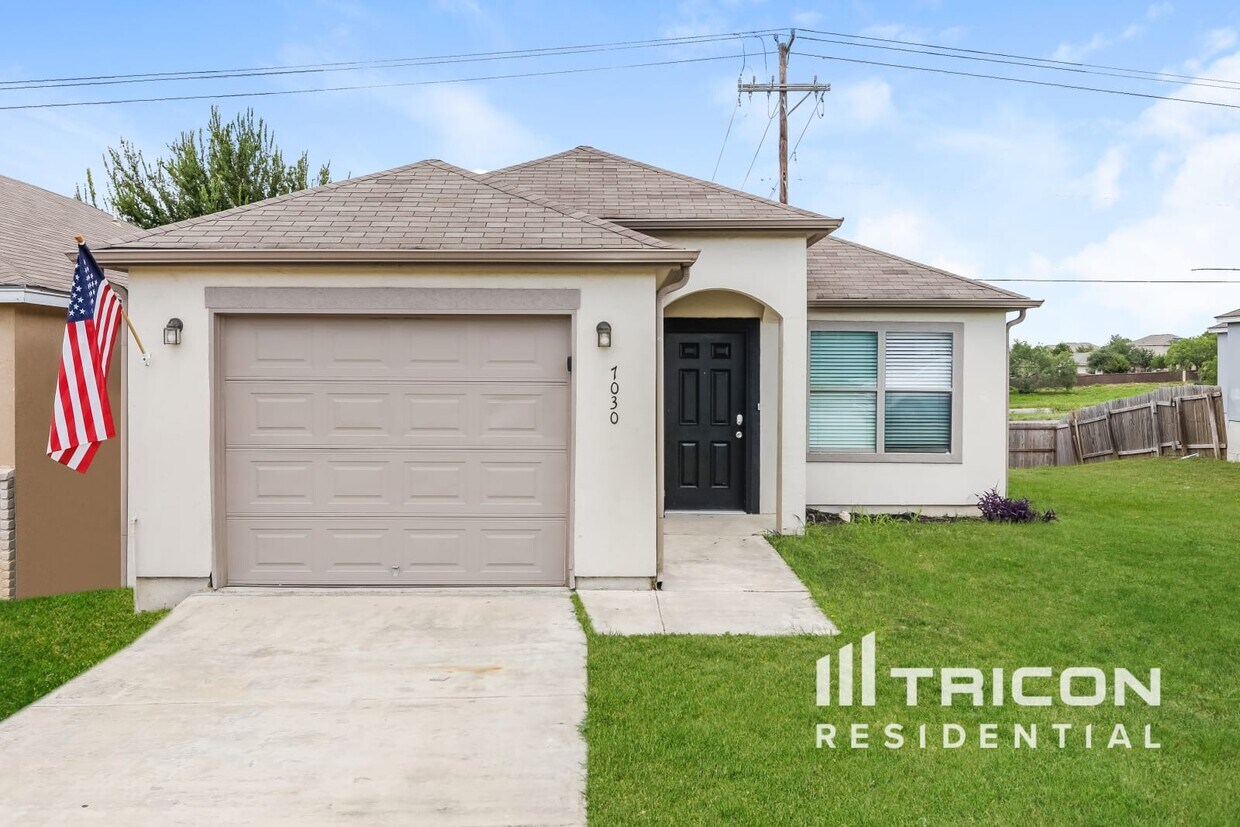 Foto principal - 7030 Hallie Ridge San Antonio TX