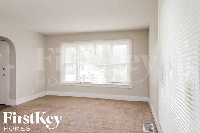 Building Photo - 600 Fulton Street