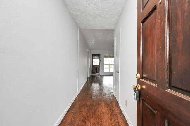 Foto del edificio - 10131 Kent Towne Ln