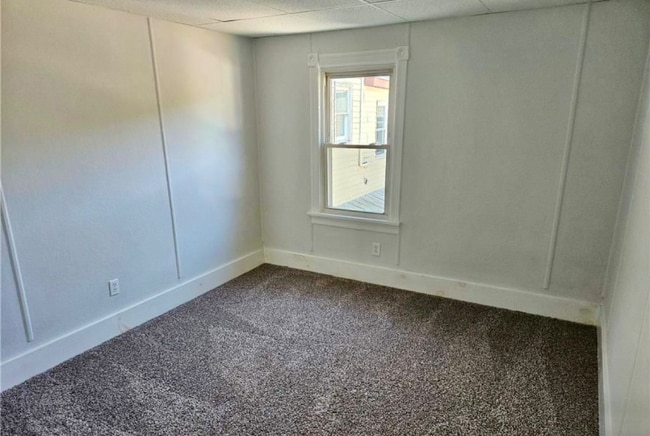 Building Photo - 144 S Nicholas St