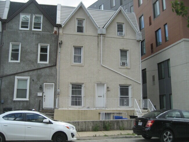 Building Photo - 3611 Warren St