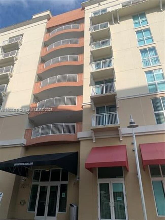 Building Photo - 7275 SW 90th St