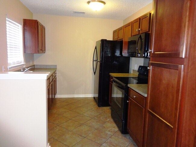 Building Photo - 193 Wildberry Ln