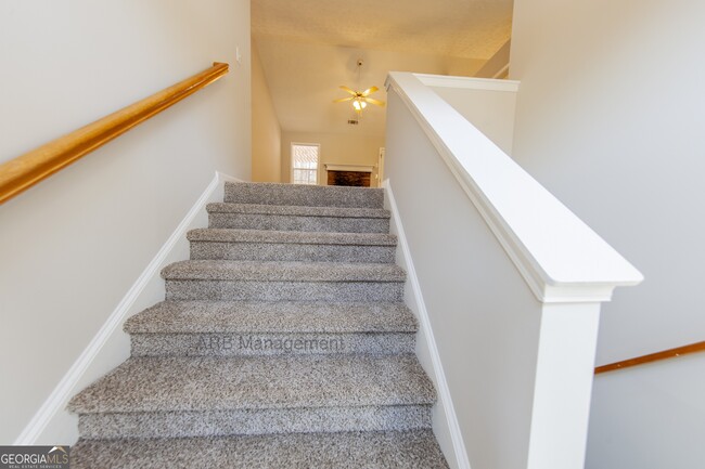 Foto del edificio - 2082 Amberly Crossing Ln