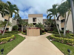 Building Photo - 6155 S Mirror Lake Dr