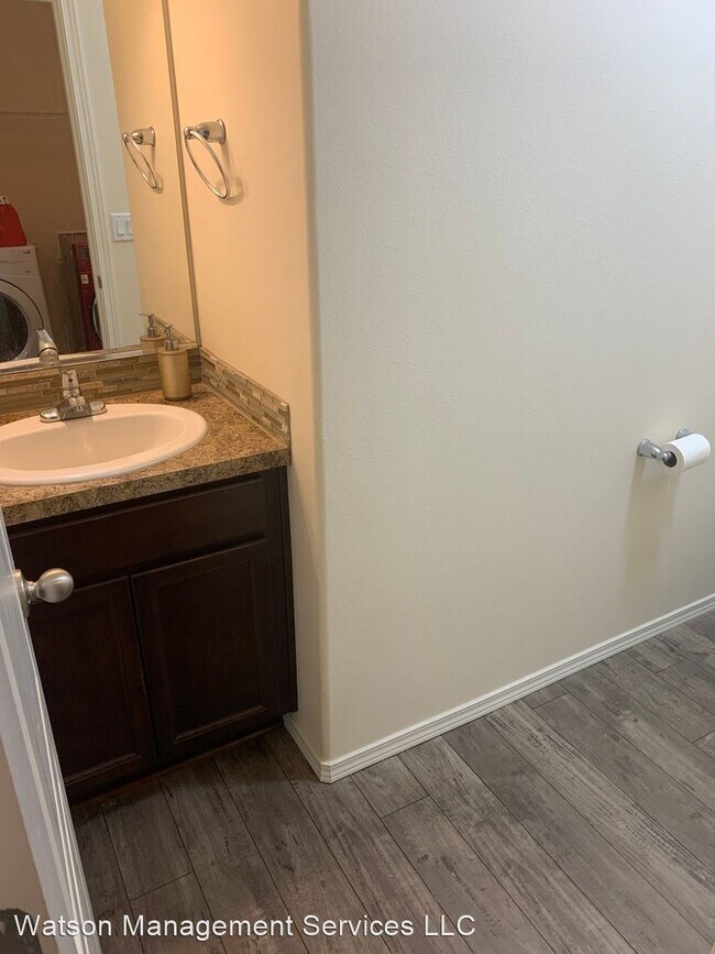 Foto del edificio - 3 br, 3 bath House - 4437 Creel Ave.
