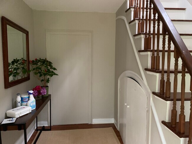 Foto del edificio - 471 Orange Center Rd