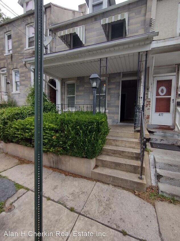 Primary Photo - 3 br, 1 bath House - 415 Laurel Street