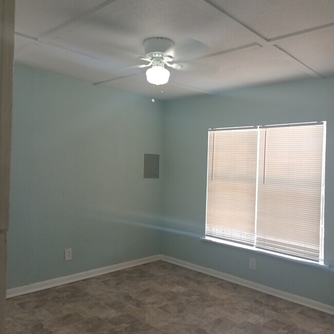 Foto del edificio - 2315 E Crockett St
