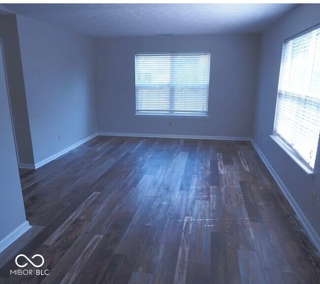 Building Photo - 1430 Sanner Dr