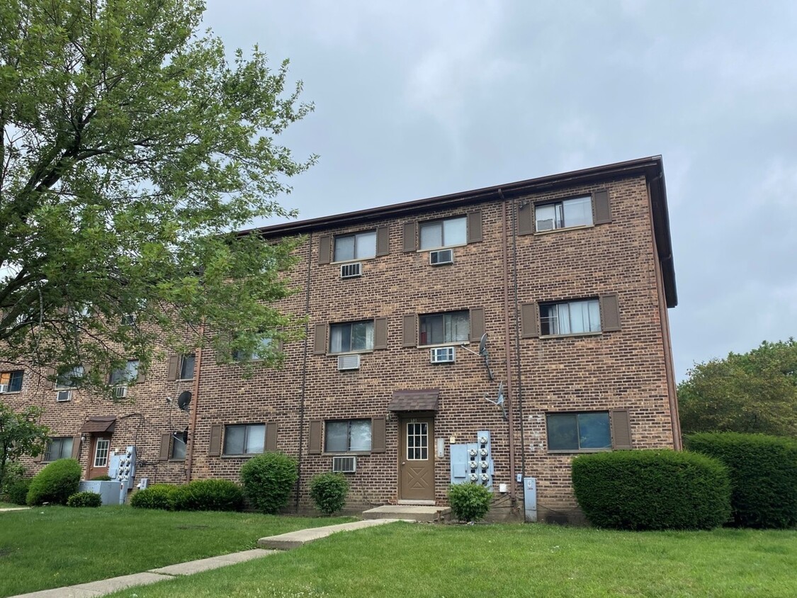 1538 Crimson Ln Unit 1, Palatine, IL 60074 - Condo for Rent in Palatine ...