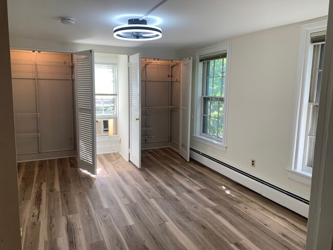 Master Bedroom - 88 Crescent Ave