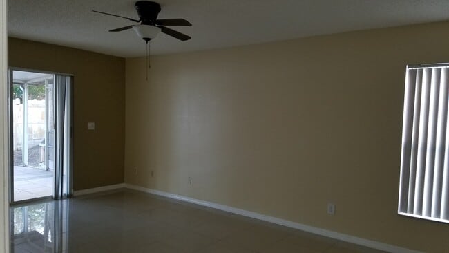 Building Photo - 3038 Sean Way