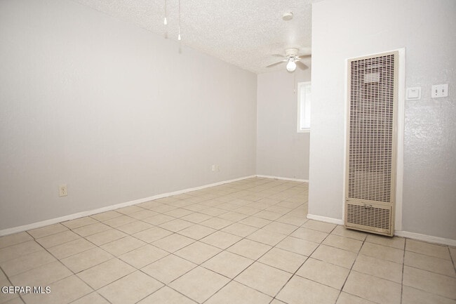 Building Photo - 3803 Tyler Ave