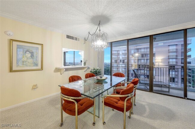 Foto del edificio - 520 S Collier Blvd