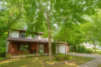 Building Photo - 1147 Garfield Ave