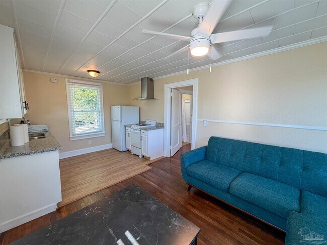 Foto del edificio - 17 N K St