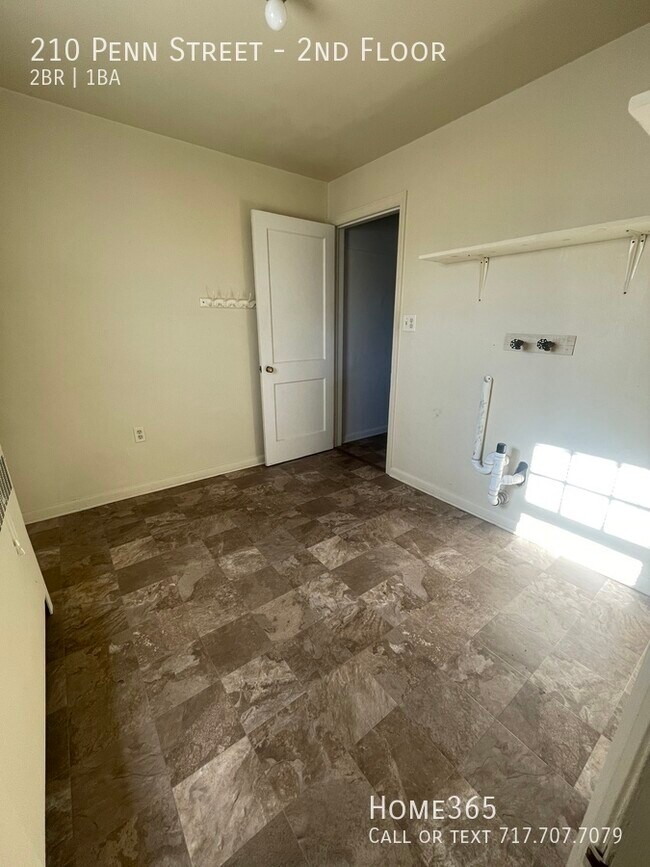 Foto del edificio - Well maintained 2 bedroom 1 bathroom home ...