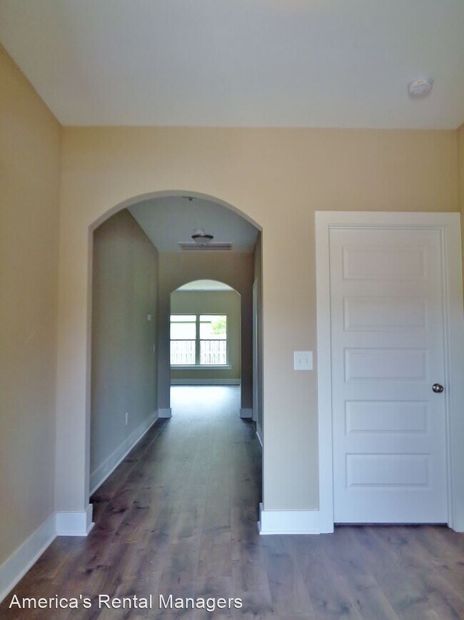 Foto del edificio - 4 br, 3 bath House - 14467 Griffin Street