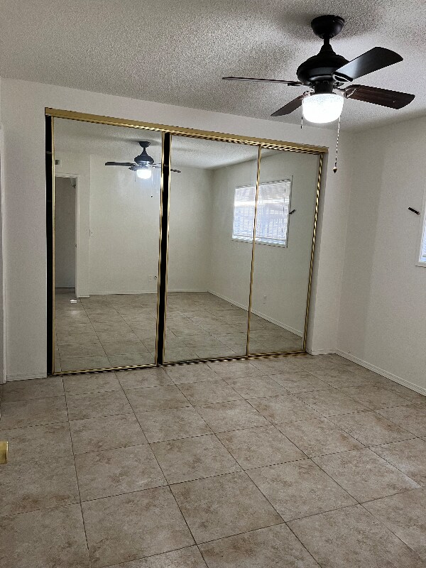 Building Photo - 10771 S Magnolia Ave