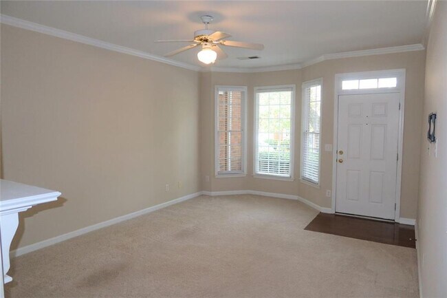 Foto del edificio - 2515 Longcourt Cir
