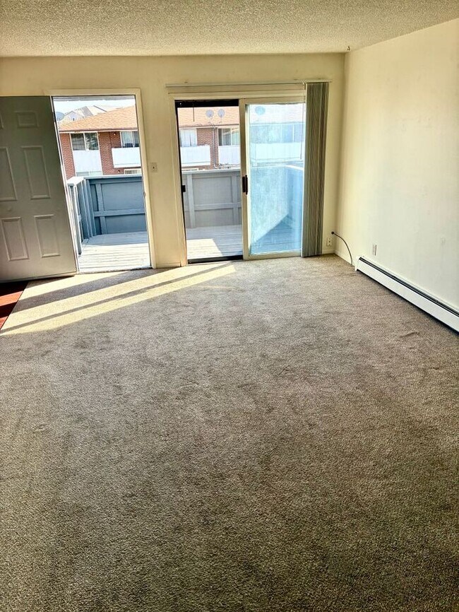 Building Photo - ***1/2 OFF THE FIRST MONTH"S RENT ***MOST UTILITIES INCLUDED***Cute 3 Bdrm, 1 Bath in Loveland