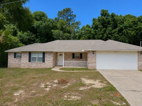 Building Photo - 4821 Acorn Dr