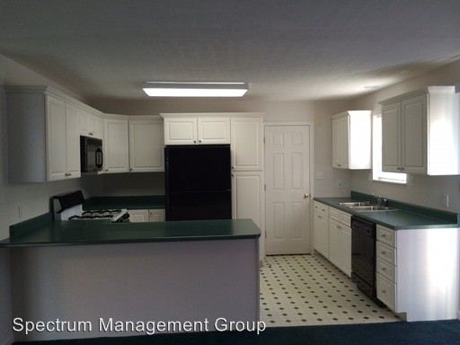 Building Photo - 3411 Hamilton Pl