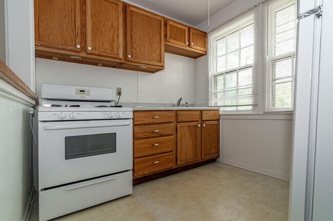 Foto del edificio - 1/2 Off first FULL months rent.