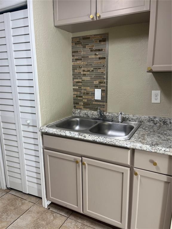 Foto del edificio - 224 E St