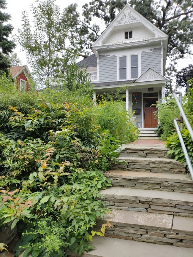 Building Photo - 1780 Blair Ave