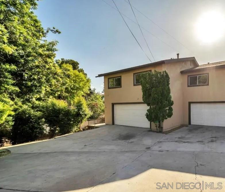 Foto principal - 9117 Valencia St