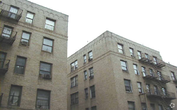 Primary Photo - 57-63 Wadsworth Ter