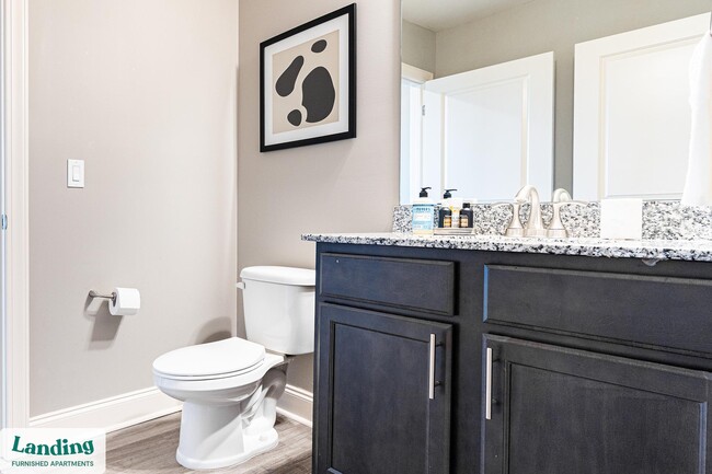 Foto del edificio - 305 Laredo Dr