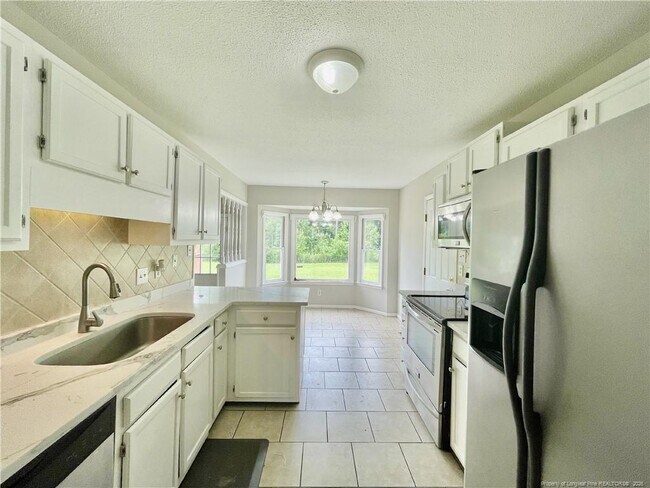 Foto del edificio - 6732 Vaughn Rd