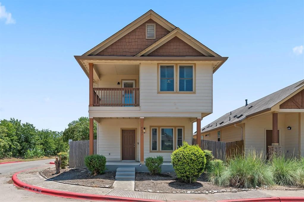 Primary Photo - 4627 Senda Ln