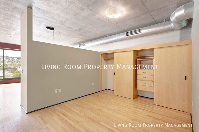 Foto del edificio - Loft Living In the Pearl With Views & a De...
