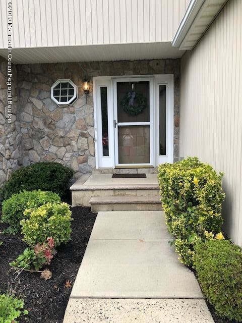 Foto del edificio - 14 Hickory Ln