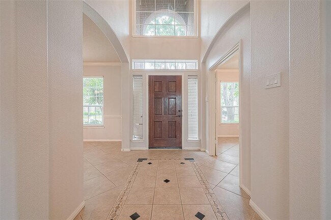 Foto del edificio - 1415 Kennewick Ct