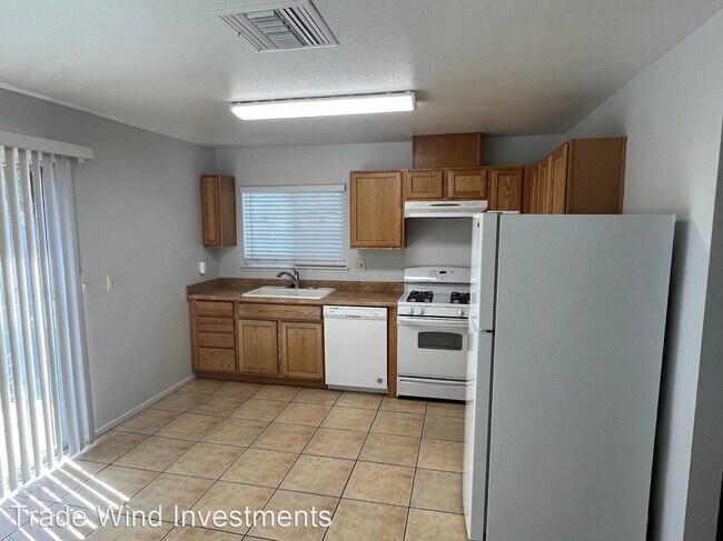 Building Photo - 3 br, 2 bath House - 1238 S Christy Lane