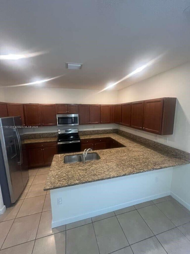 Foto del edificio - 11481 SW 250th St