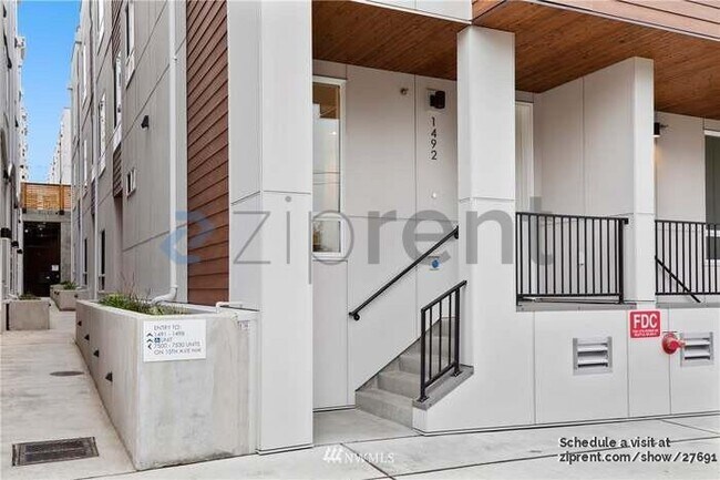 Foto del edificio - 1492 NW 75th St