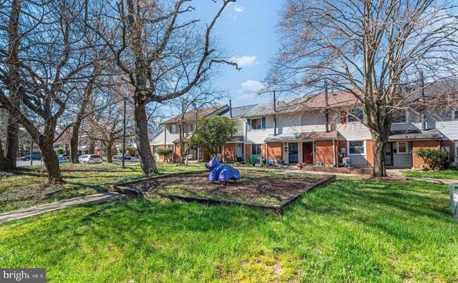 Building Photo - 1167 Marcy Ave